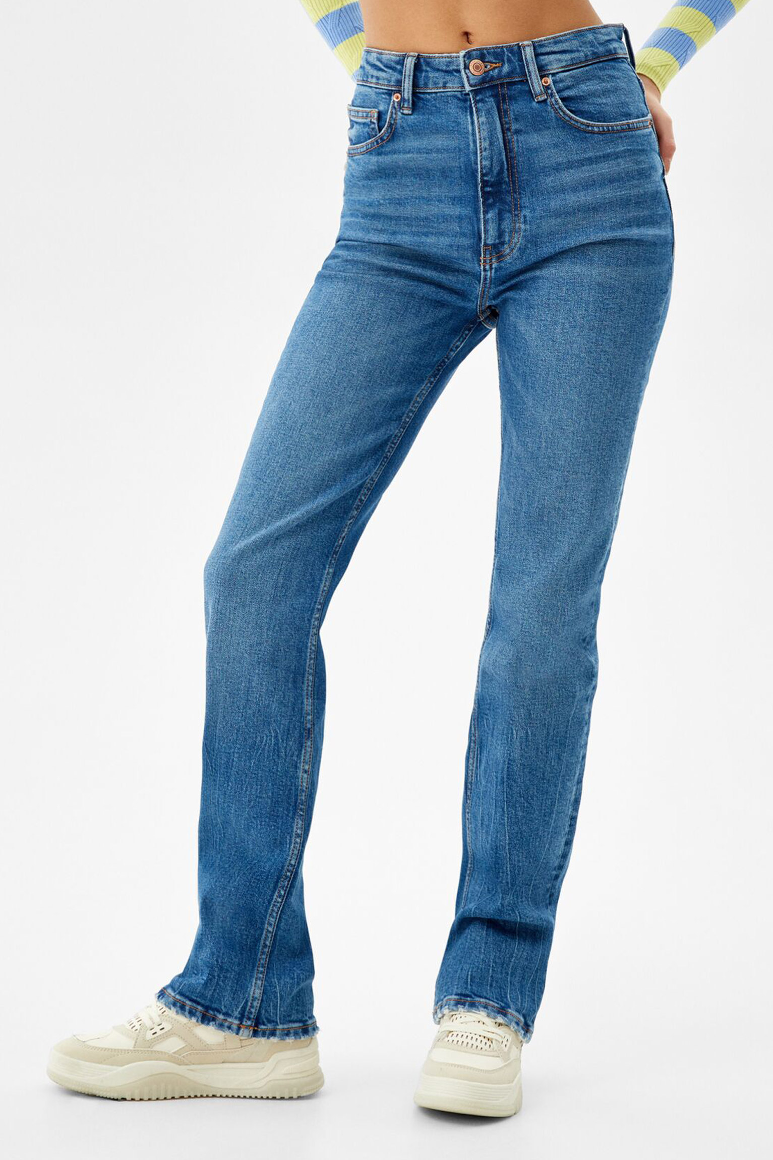 High-Rise Comfort Slim-Fit Straight-Fit Jeans – Image 4